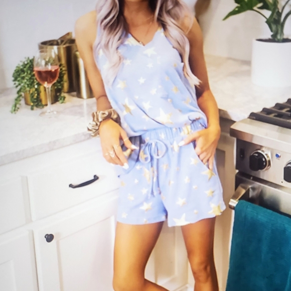 nb Pants - 🔥sale!! So Cute A hint of Stardust in sky blue shorts